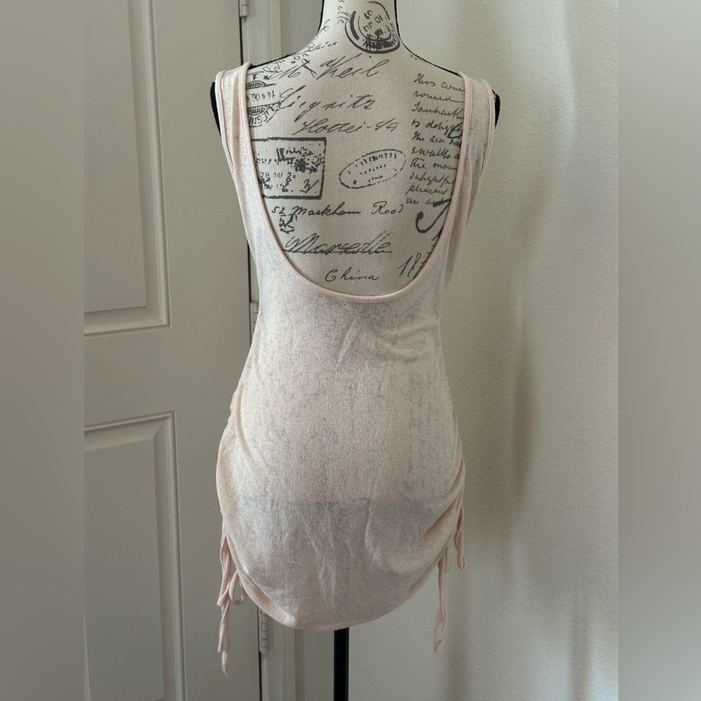 Swimsuit cover up - Picture 3 of 7